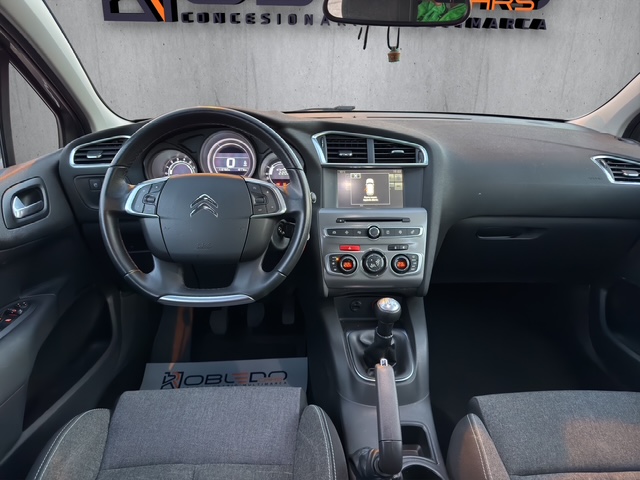 AUT0M0B1LES0TR0FN_01_converted (12)