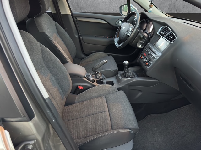 AUT0M0B1LES0TR0FN_01_converted (17)